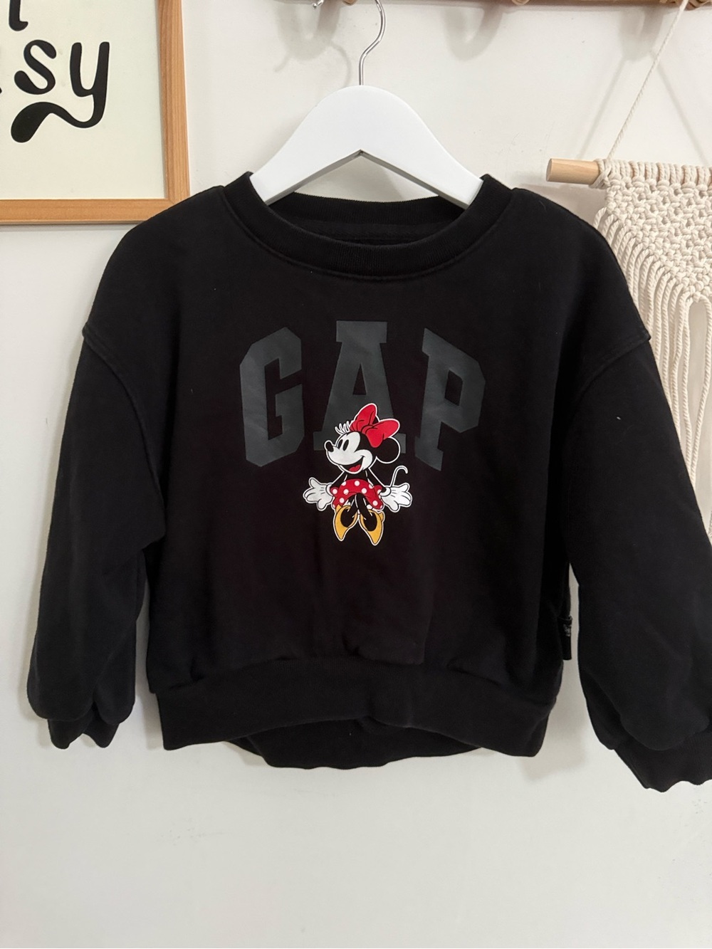 GAP x Disney - size XS (4-5) - Minnie logo sweatshirt